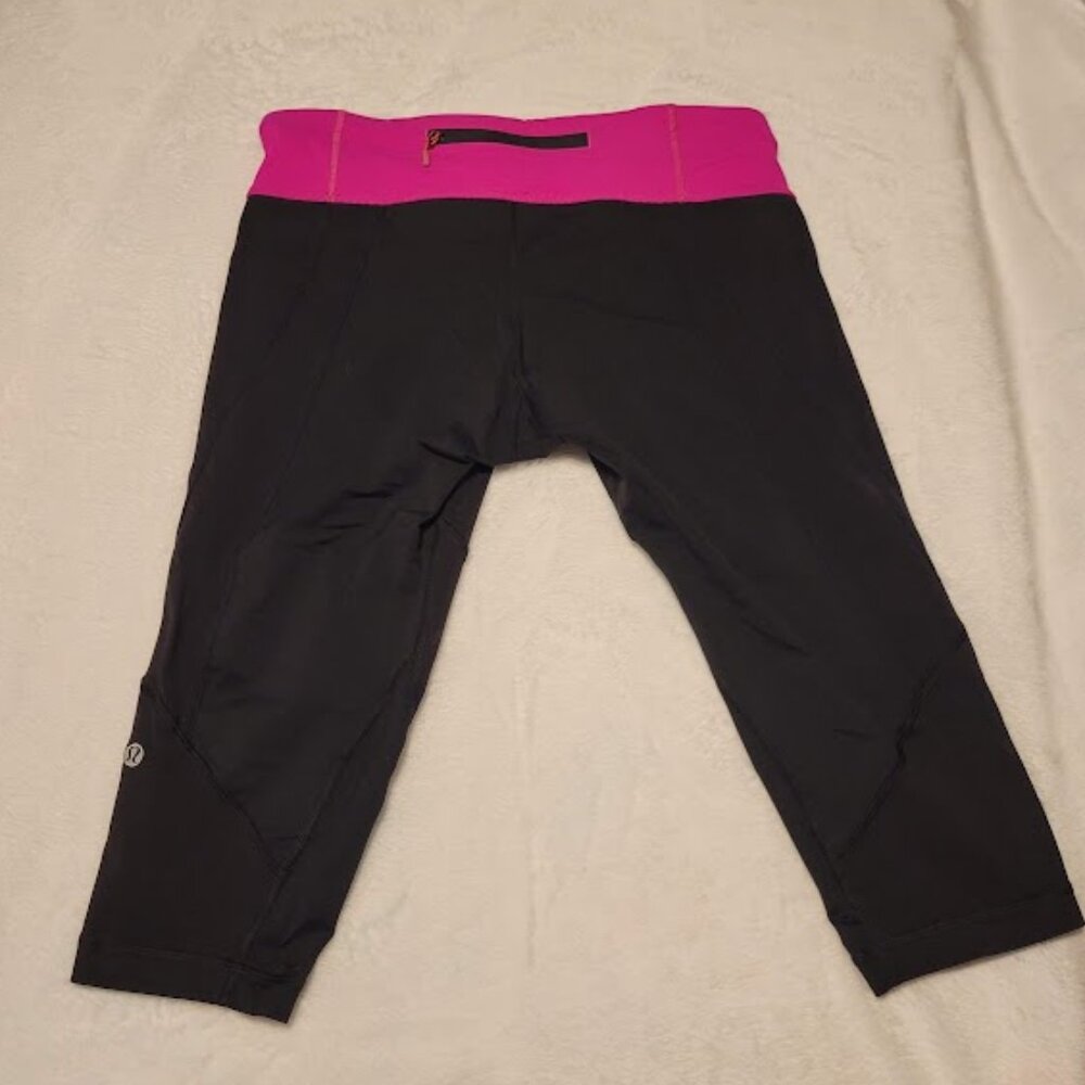 Lululemon Black Crop Leggings with Pink Waistband Size 8 - Picture 2 of 4